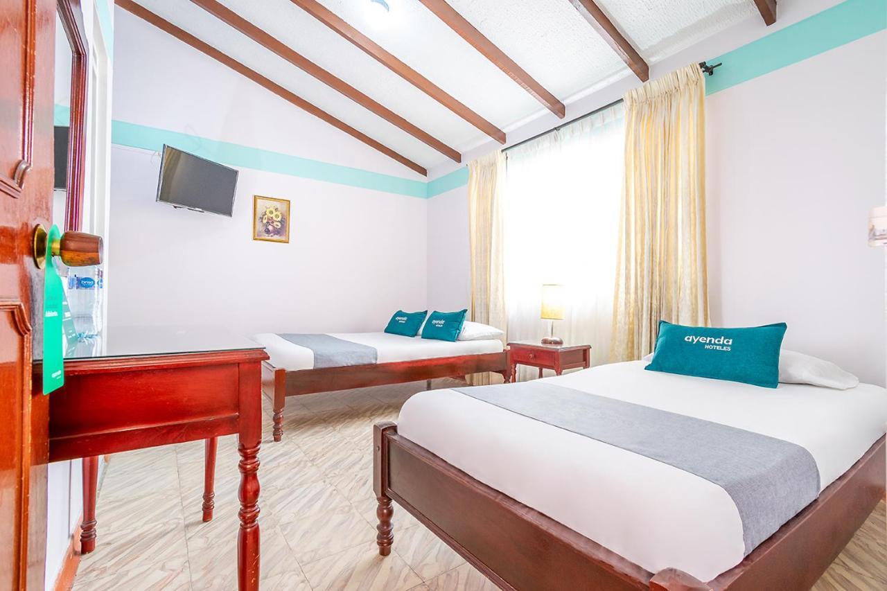 Hotel Puerta Del Sol פופאיין מראה חיצוני תמונה