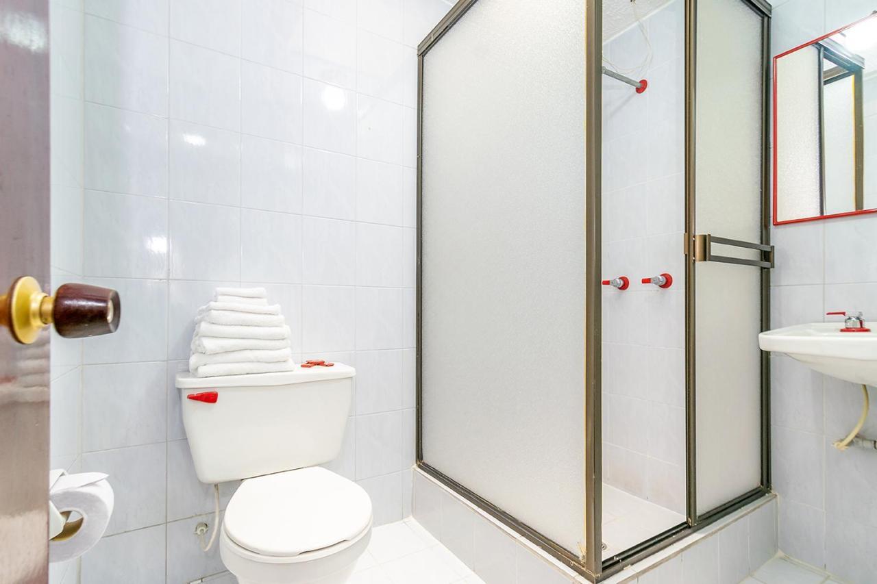 Hotel Puerta Del Sol פופאיין מראה חיצוני תמונה